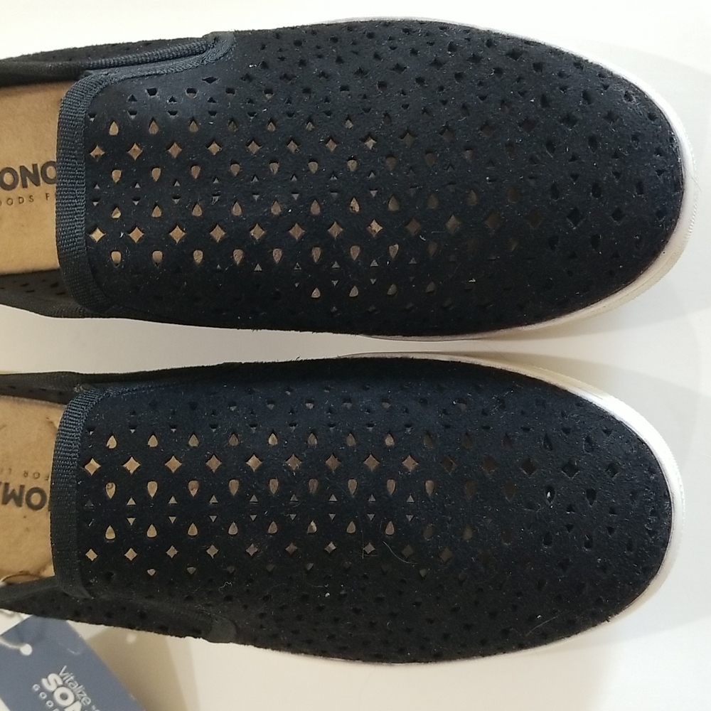 Sonoma Black Perforated Slip-On Sneakers - Picture 2 of 7